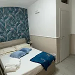 Titti House *