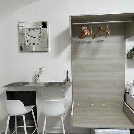 Titti House * Neapol