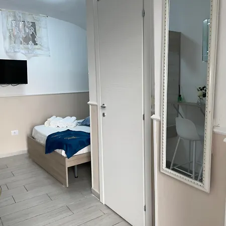 Titti House * Neapol